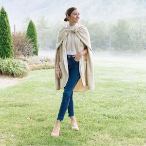 BURU X LCB Caroline Cape